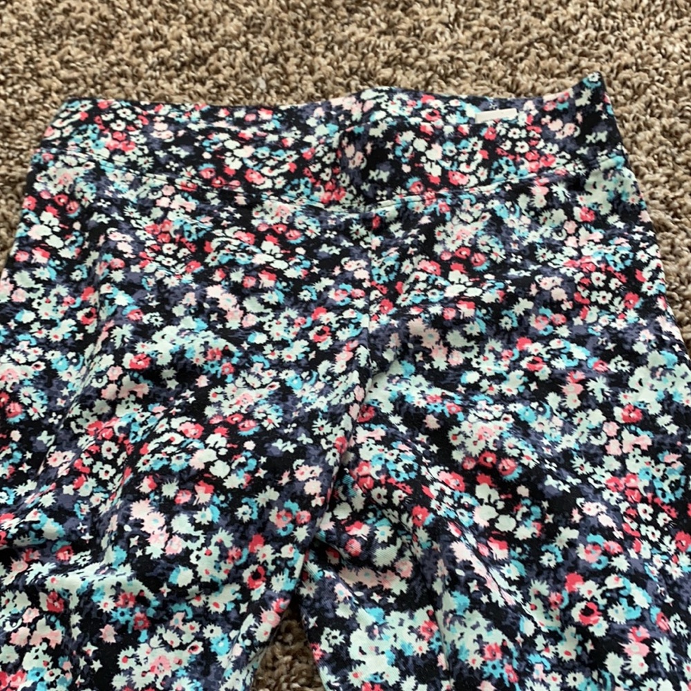 High Rise Legging - Picture 2 of 3